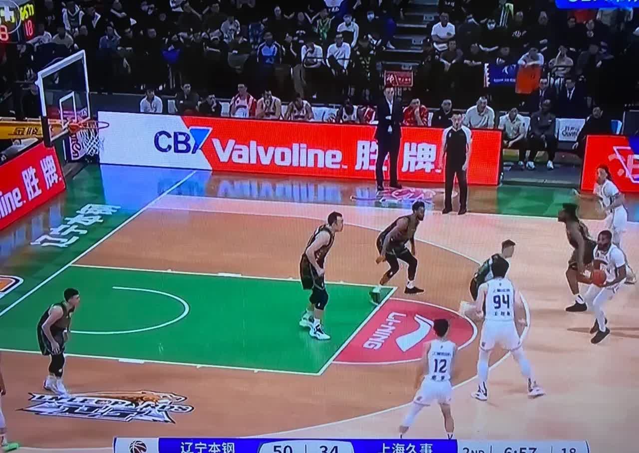 关于失误成败关键：上海队多达18次失误，释放对手！的信息