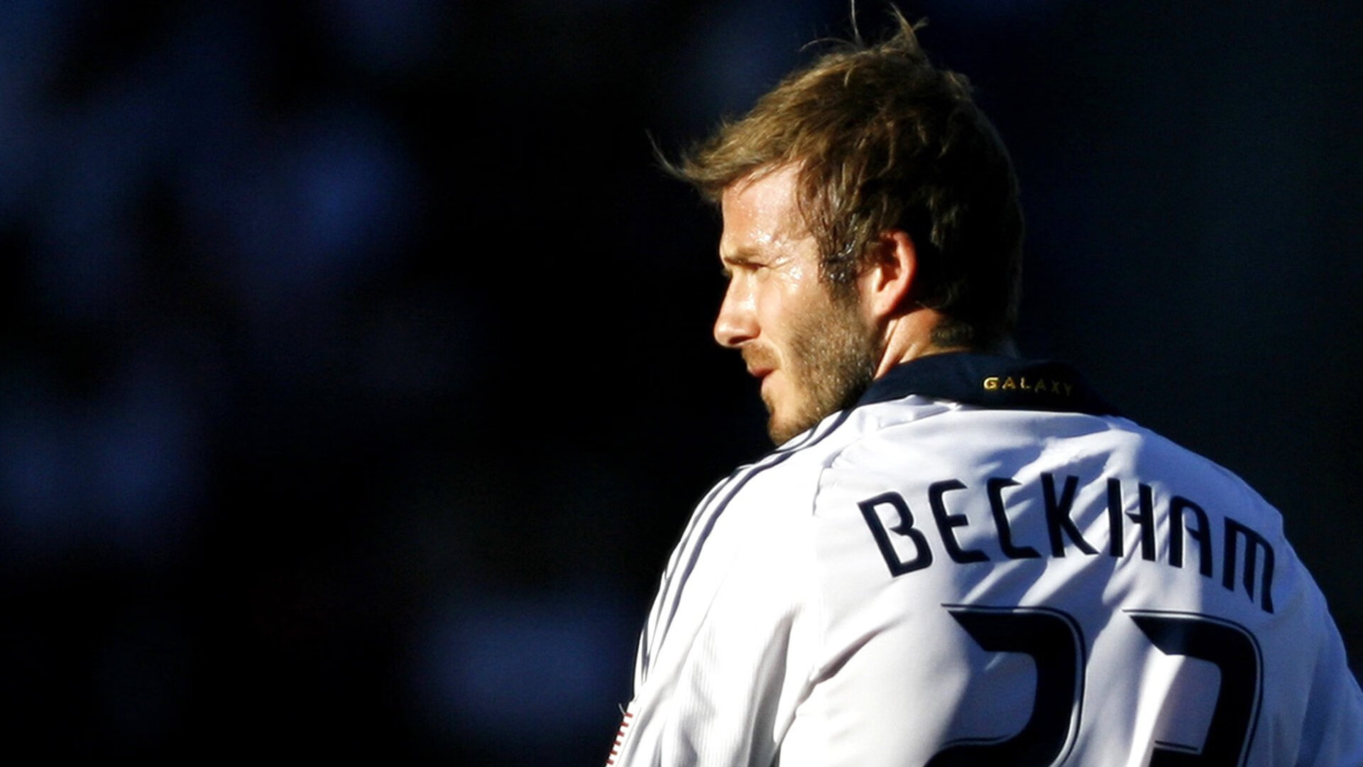 KAIYUNAPP-里奇·麦考：从全黑队的基石到橄榄球历史的传奇，麦奇里湖