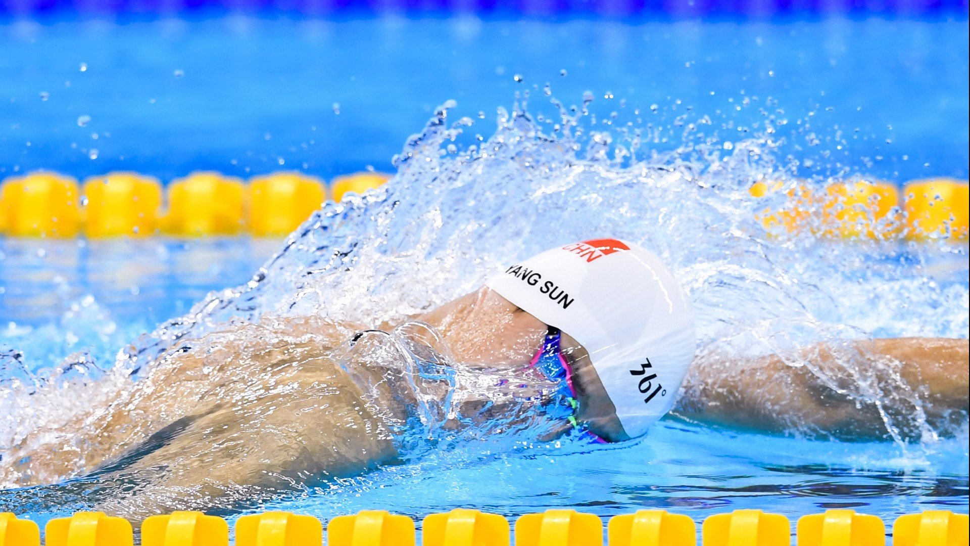 当日MVP：王强的决定性三分让他荣获焦点！，王强打多少分